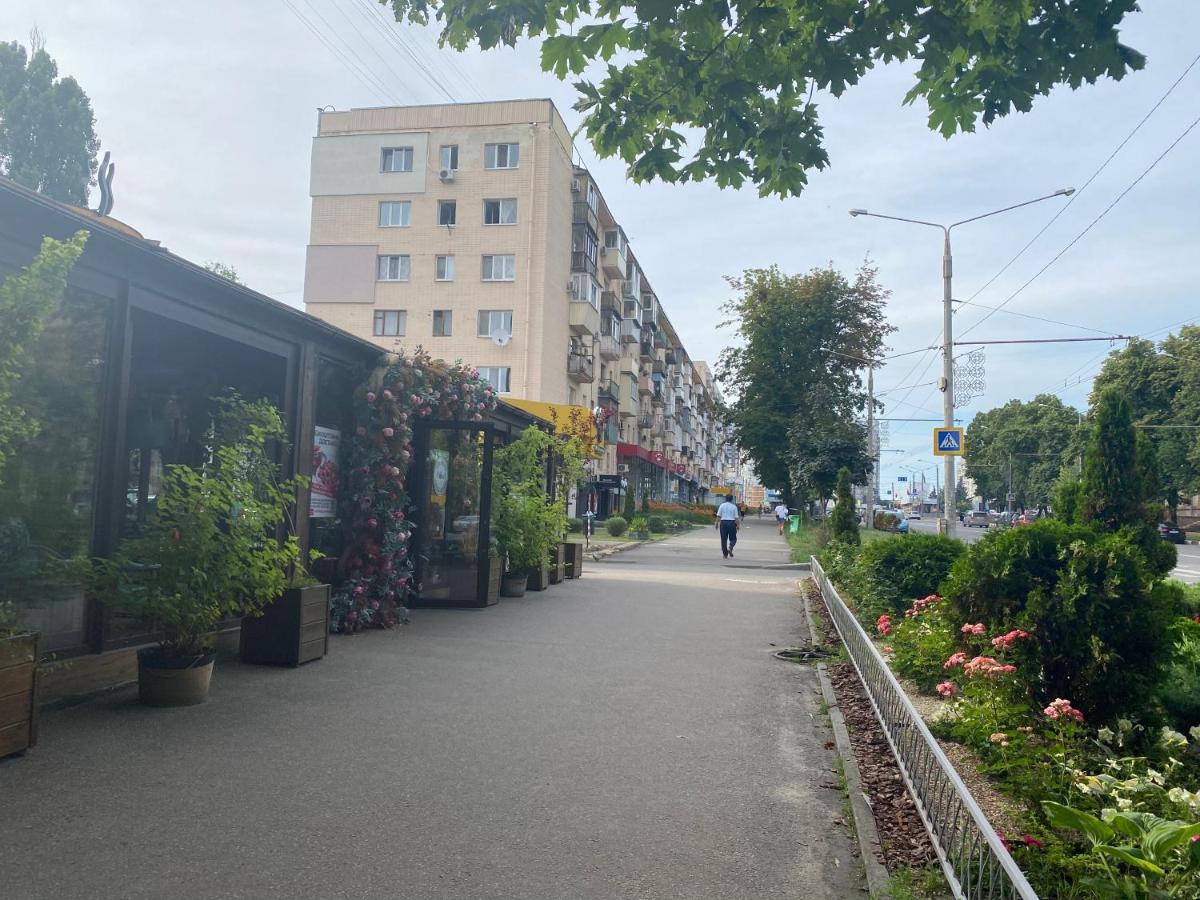 New Apartments With Panoramic Views On Avenue Nauky Jarkov Exterior foto