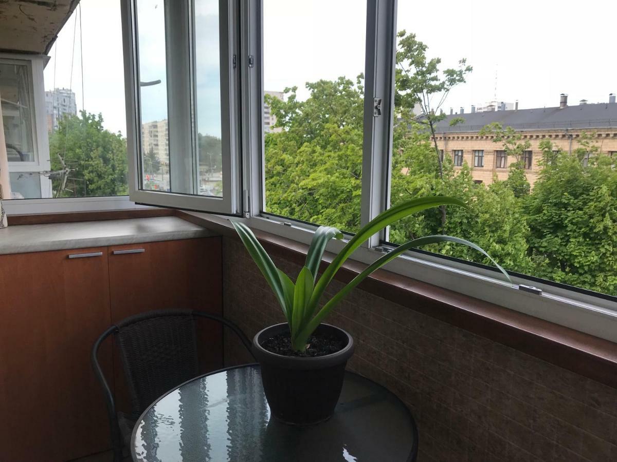 New Apartments With Panoramic Views On Avenue Nauky Jarkov Exterior foto