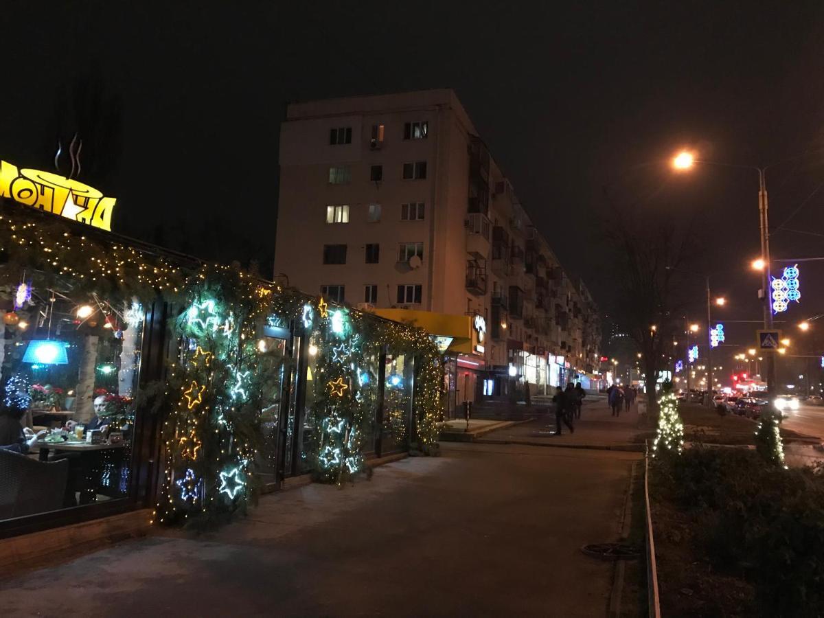New Apartments With Panoramic Views On Avenue Nauky Jarkov Exterior foto